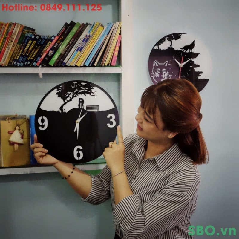 đồng hồ treo tường mica SB002
