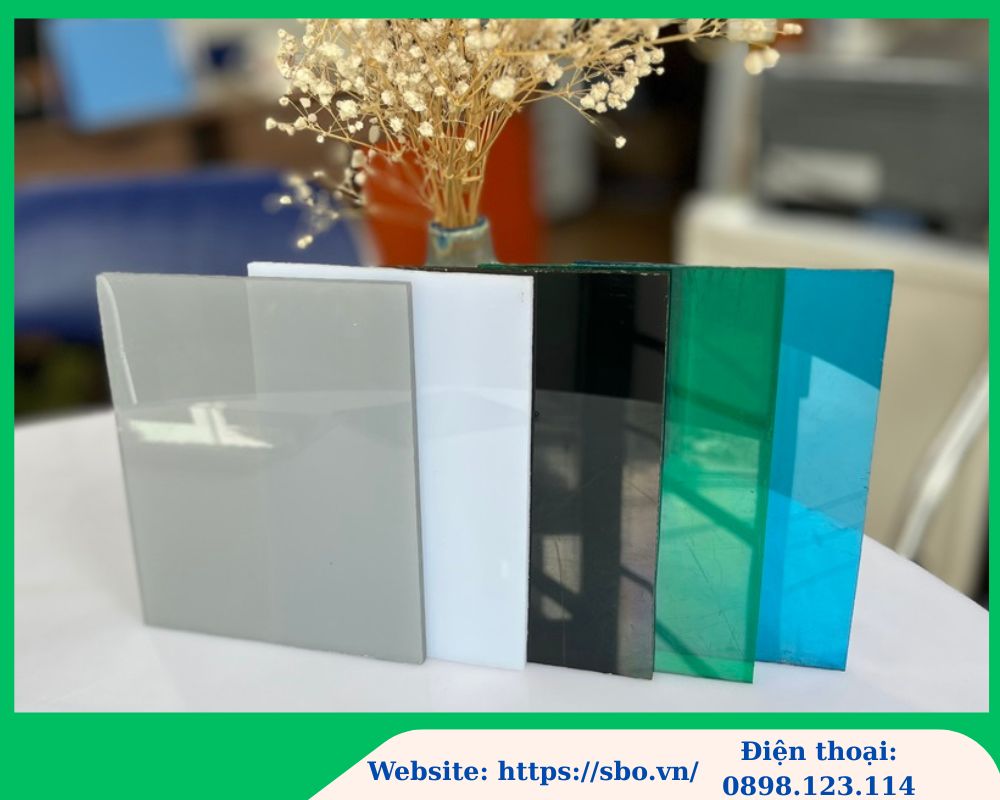 tấm lợp lấy sáng đặc