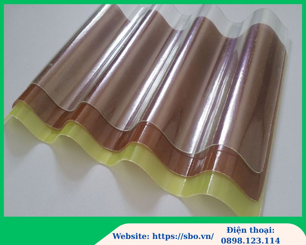 Tấm lợp lấy sáng dạng sóng