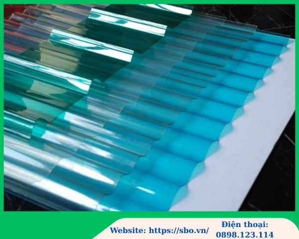 Tấm lợp lấy sáng màu xanh