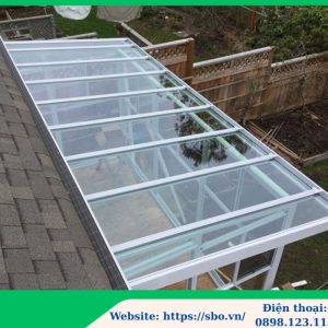 Tấm nhựa lấy sáng poly trong suốt