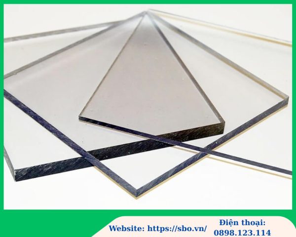Tấm nhựa lấy sáng poly trong suốt