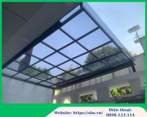 Tấm nhựa lợp mái che mái hiên