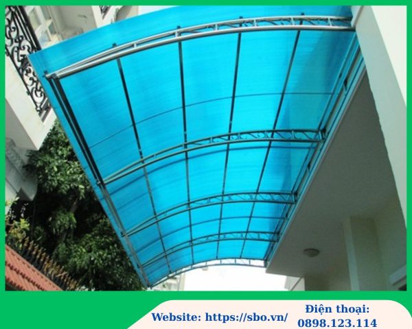 Tấm nhựa lợp mái che mái hiên