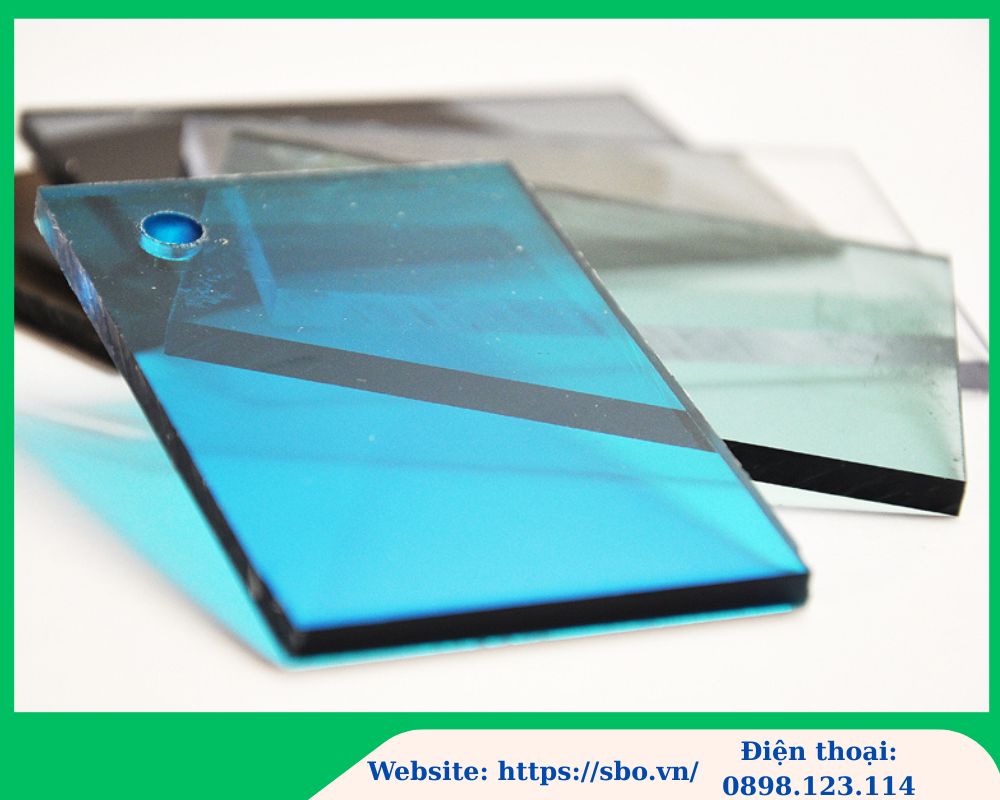 tam polycarbonate dac ruot 5mm 7 Tấm polycarbonate đặc ruột 5mm; tấm poly đặc 5mm