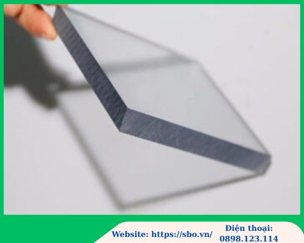 tấm polycarbonate đặc ruột 8mm; tấm poly đặc 8mm