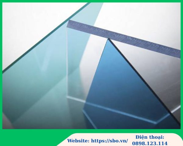 tấm polycarbonate đặc ruột 8mm; tấm poly đặc 8mm