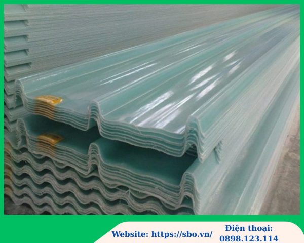 Tôn lấy sáng polycarbonate 9 sóng vuông