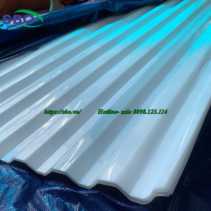 Tôn nhựa Polycarbonate (PC)