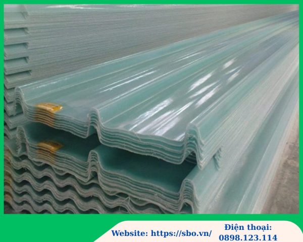 Tôn, tấm lợp lấy sáng sợi thủy tinh