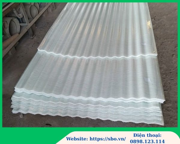 Tôn, tấm lợp lấy sáng sợi thủy tinh